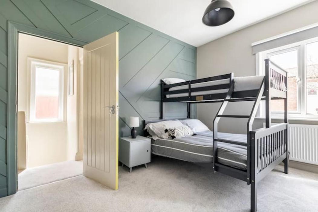 Xxhot Tubxx 4Bed Semi, Sleeps 8, 2 Bathrooms ブラックプール エクステリア 写真