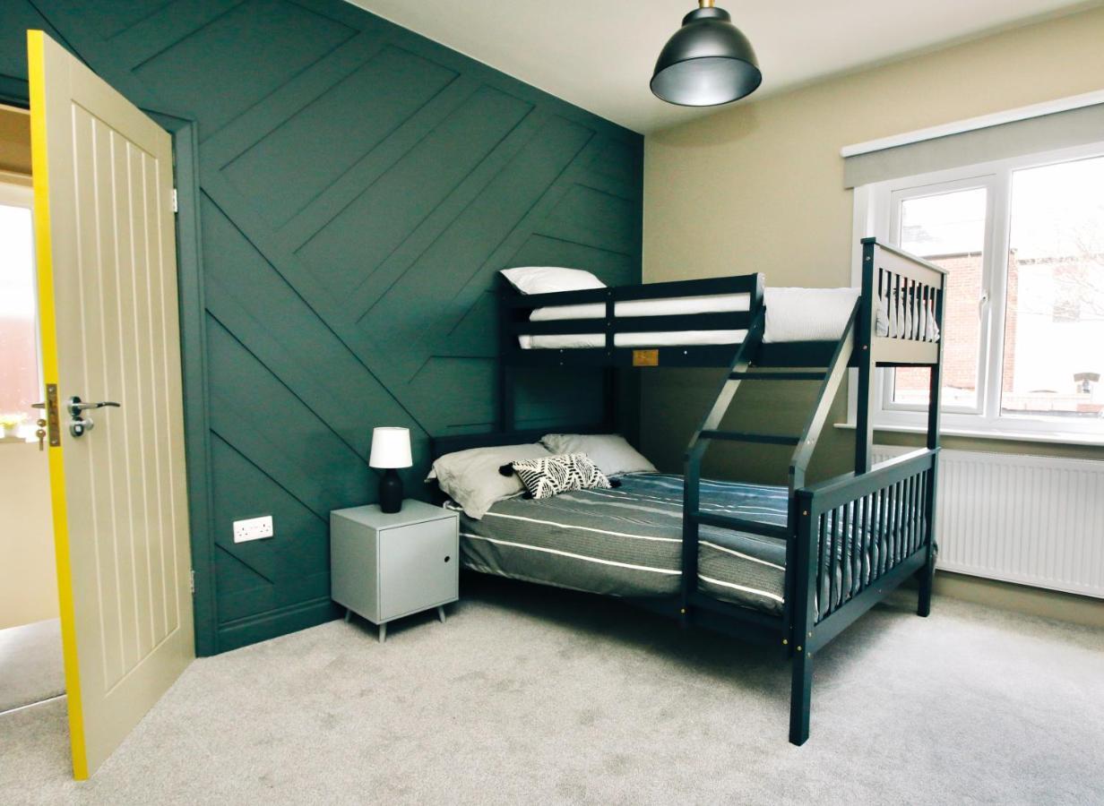 Xxhot Tubxx 4Bed Semi, Sleeps 8, 2 Bathrooms ブラックプール エクステリア 写真