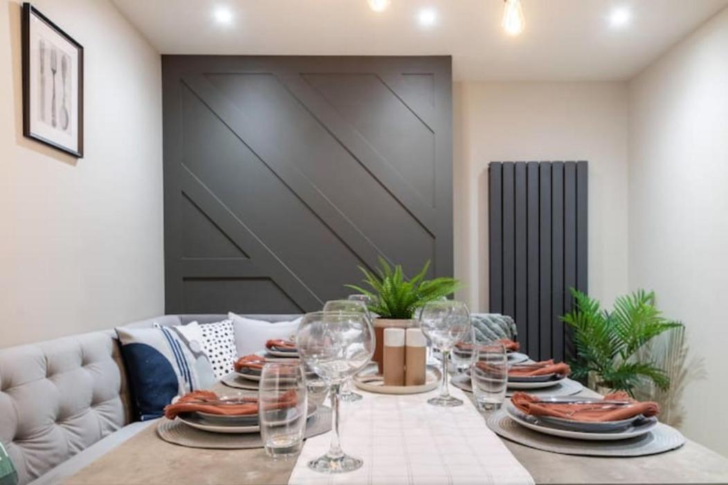 Xxhot Tubxx 4Bed Semi, Sleeps 8, 2 Bathrooms ブラックプール エクステリア 写真